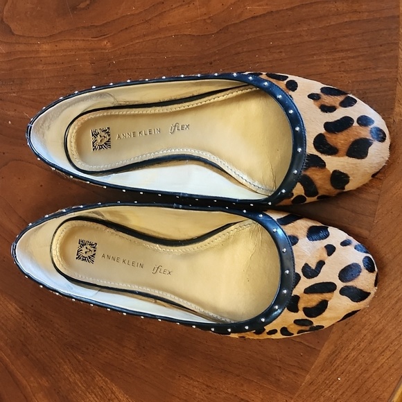 ANNE KLEIN leopard print flats - Picture 12 of 15